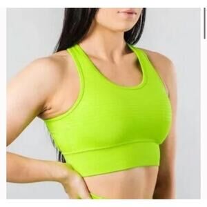 Alphalete Vault Sports Bra Neon Yellow Green Medium
